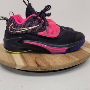 Nike Zoom Freak 3 GS Black Purple Basketball Shoes Size 6.5Y / Women's 8